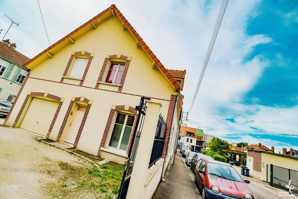 Duplex Centre Ville 6 Personnes Труа Экстерьер фото